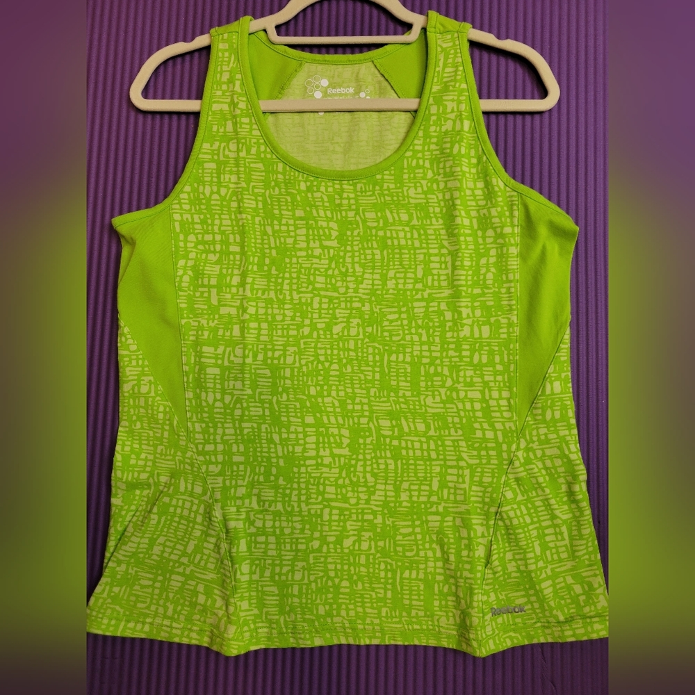 3/$20 ReebokTank top XL